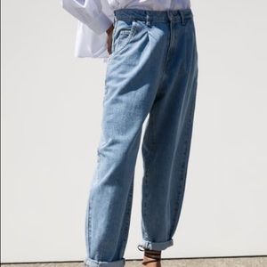 ripped jeans with darts